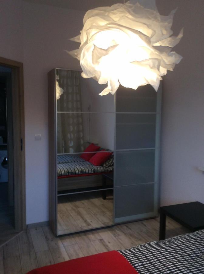 Mieszkanie Na Placu Solnym Breslávia Exterior foto